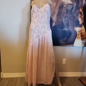 Vtg Undercover Wear Negligee Gown Stretch Bodice Lace Sweep Sexy Lingerie M Pink